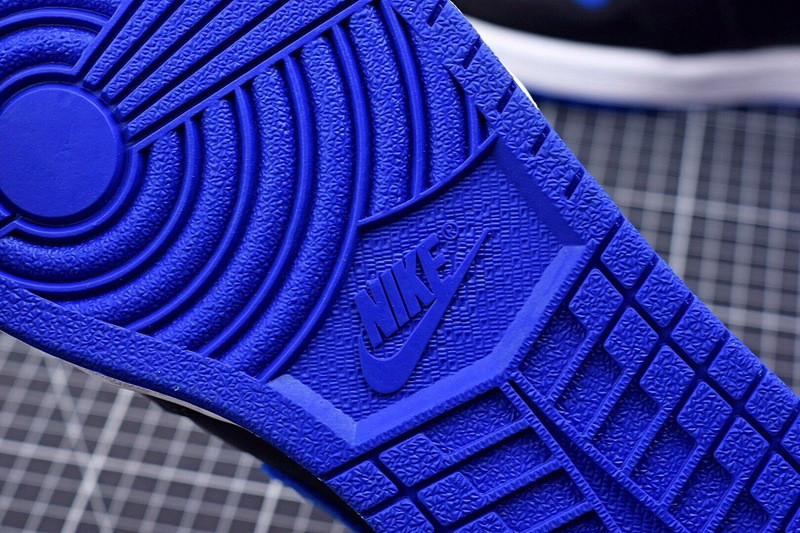 Air Jordan 1 OG Retro High “Royal” 555088-007