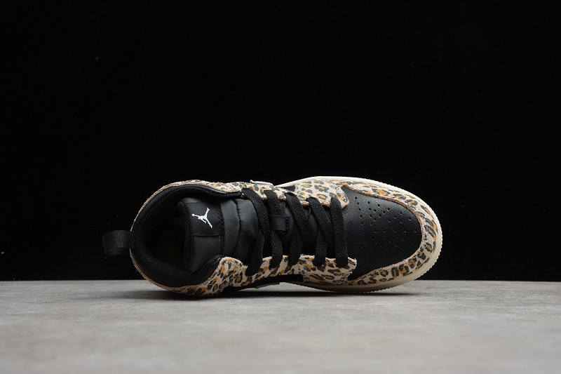 AIR JORDAN 1 MID GS 554725-128