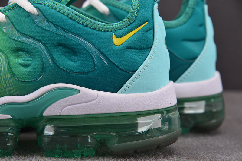 Nike Air VaporMax Plus "Lemon Lime" | CI9900-300