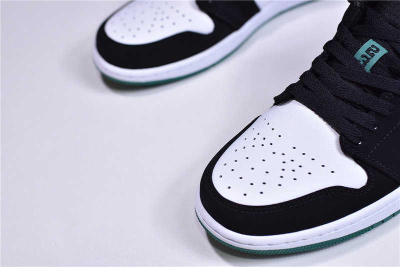 NK Air Jordan 1 Low 553558-113