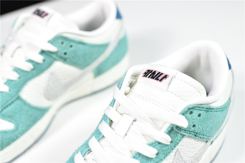 Kasina x Nike Dunk Low CZ6501-101