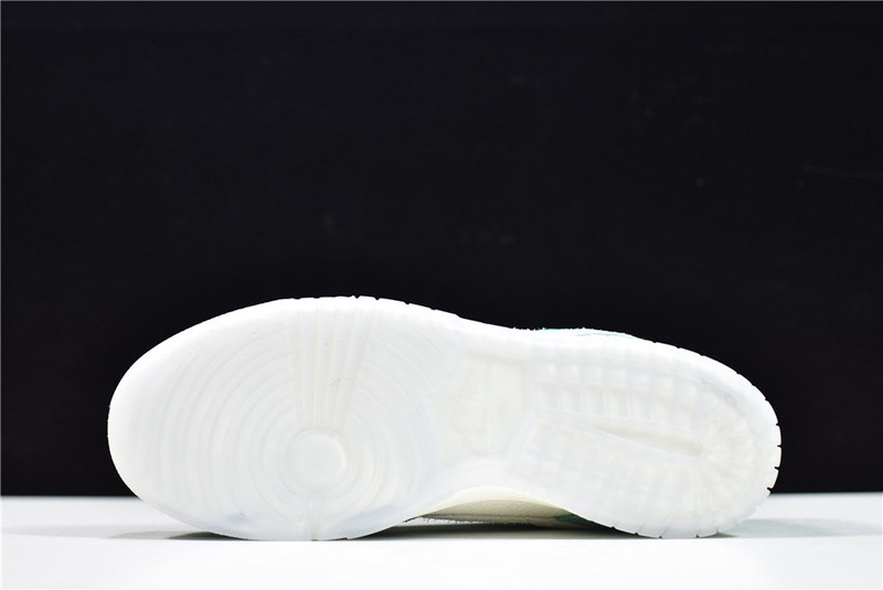 Kasina x Nike Dunk Low CZ6501-101