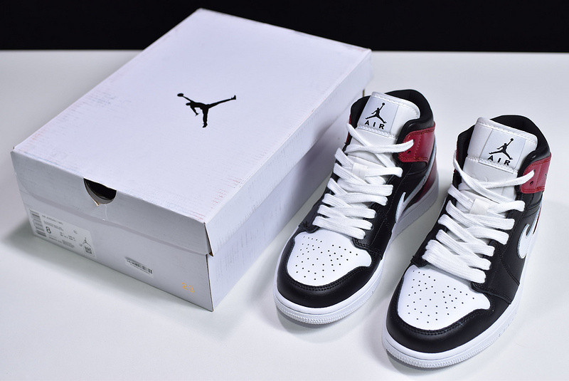 Air Jordan 1 Mid AJ1 554724-066