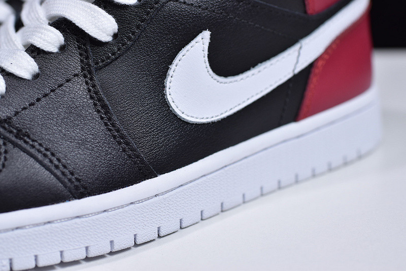 Air Jordan 1 Mid AJ1 554724-066