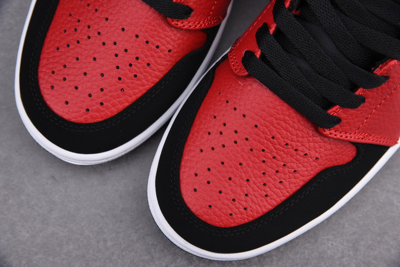 Air Jordan 1 aj1 mid 554724-054