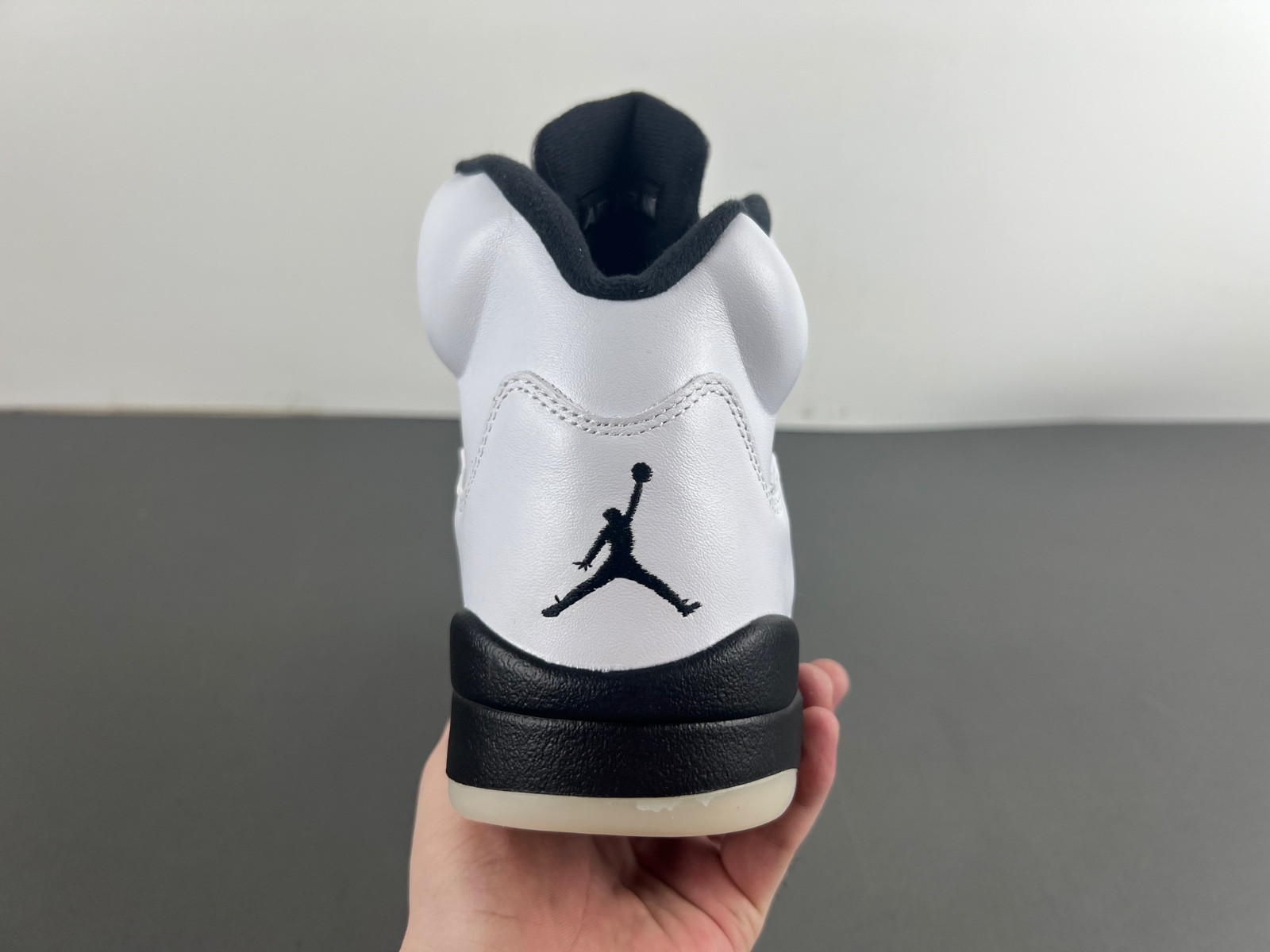 Air Jordan 5 "White/Black" DD0587-110