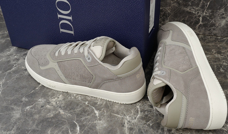 DIOR SNEAKERS