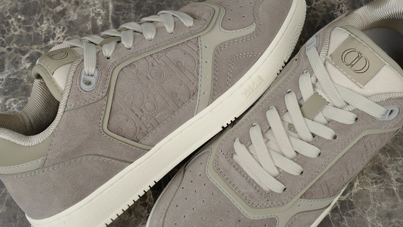 DIOR SNEAKERS