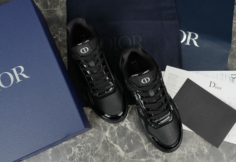 DIOR SNEAKERS
