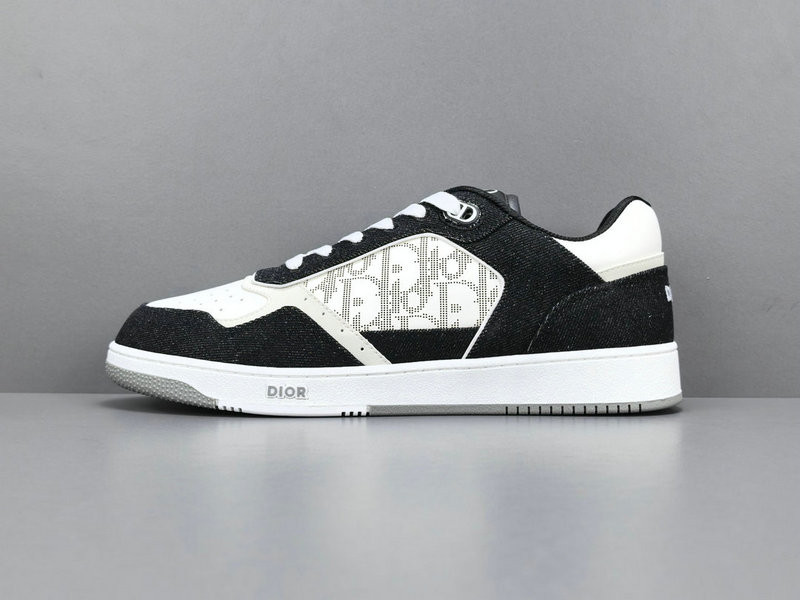 DIOR SNEAKERS