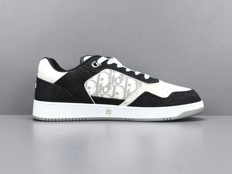 DIOR SNEAKERS