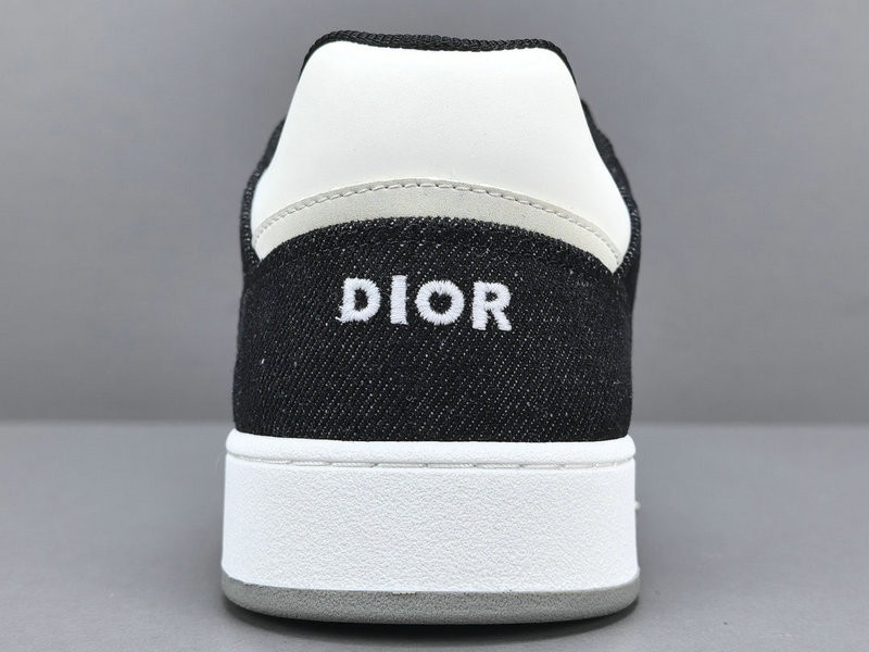 DIOR SNEAKERS