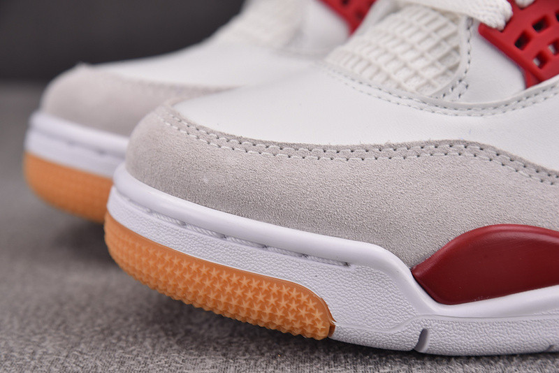 Nike SB x Air Jordan 4 Varsity Red DR5415-106