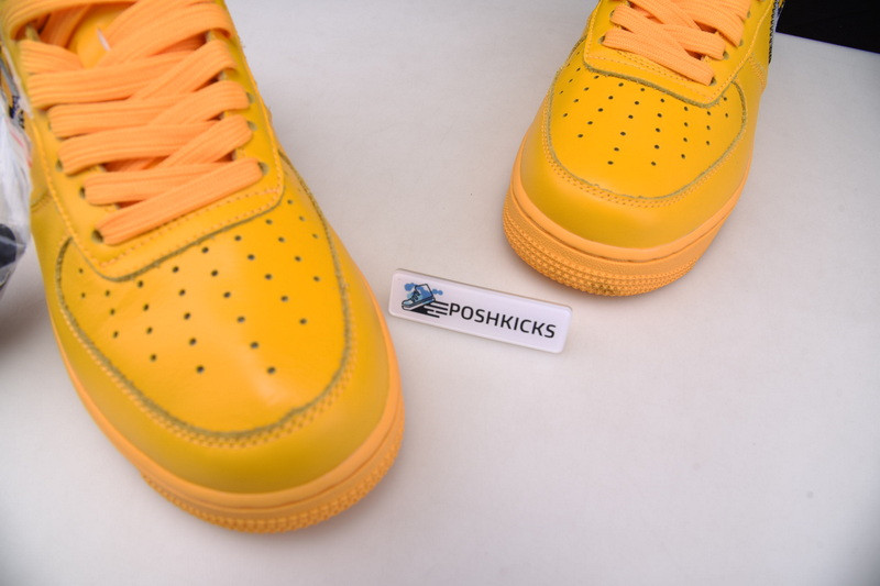 NIKE OW X AIR FORCE 1 LOW UNIVERSITY GOLD DD1876-700