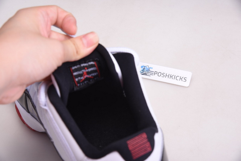 Air Jordan 11 Low White Bred AV2187-160