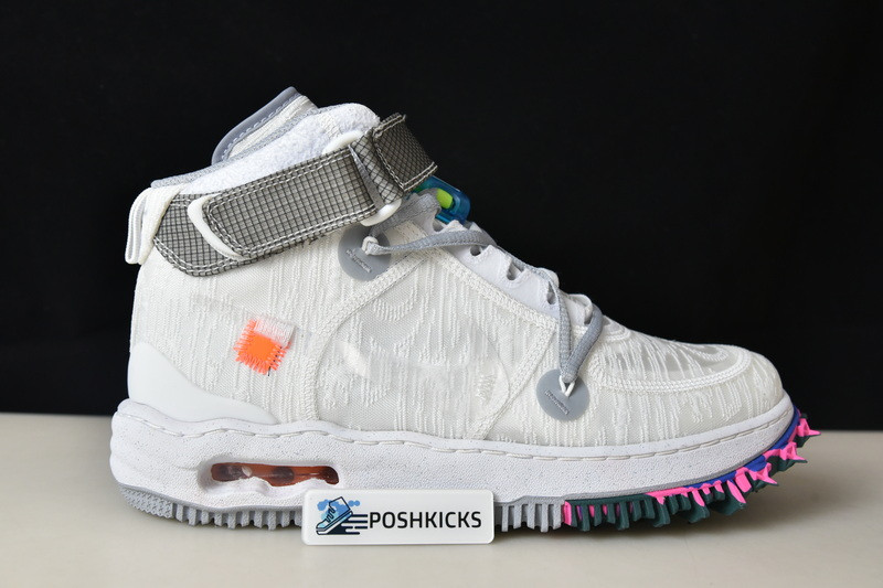 OW X NIKE AIR FORCE 1 MID DO6290-100