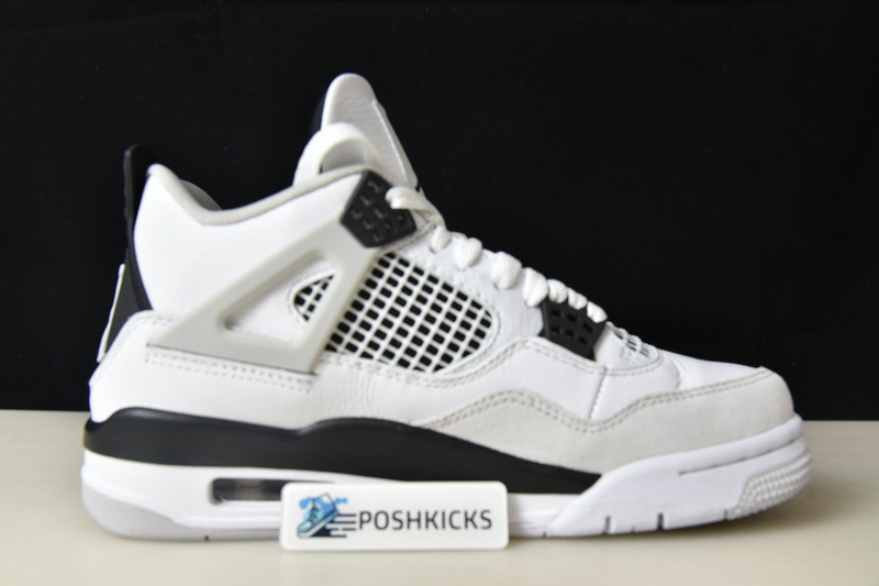 Air Jordan 4 “Military Black” DH6927-111