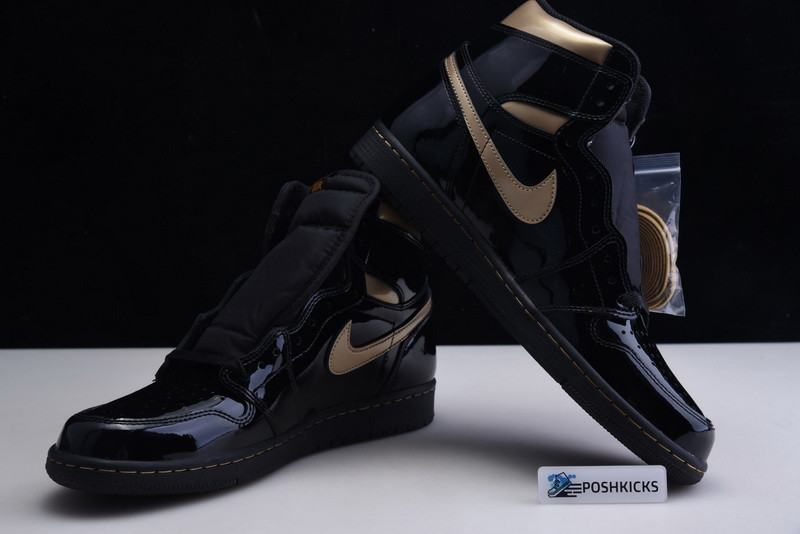 AIR JORDAN 1 HIGH OG PATENT ‘BLACK GOLD’ 555088-032