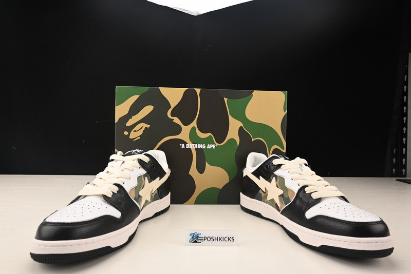 BAPE SNEAKERS