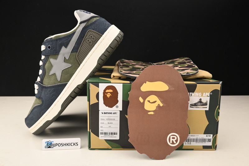 BAPE SNEAKERS