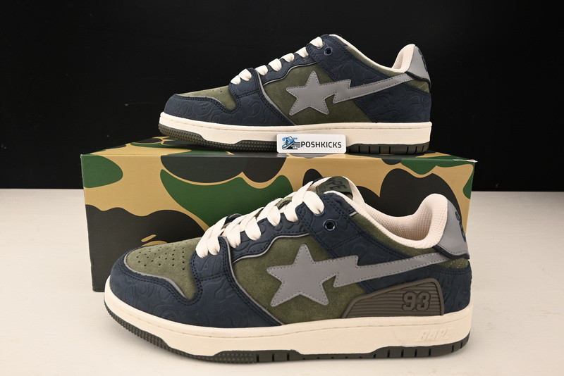 BAPE SNEAKERS