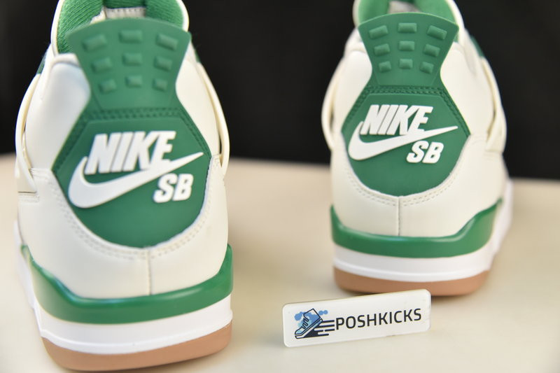 NIKE SB X AIR JORDAN 4 “PINE GREEN” DR5415-103