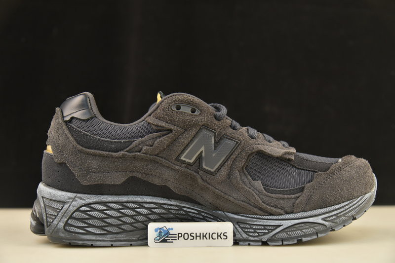 New Balance 2002R Protection Pack Phantom M2002RDB