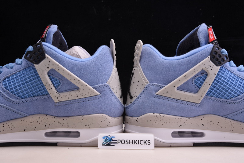 Jordan 4 Retro University Blue CT8527-400