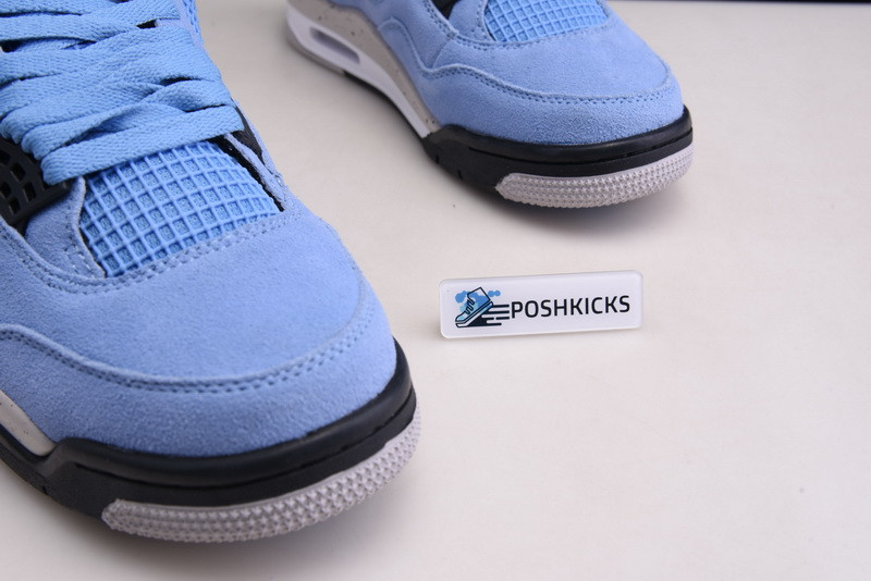 Jordan 4 Retro University Blue CT8527-400