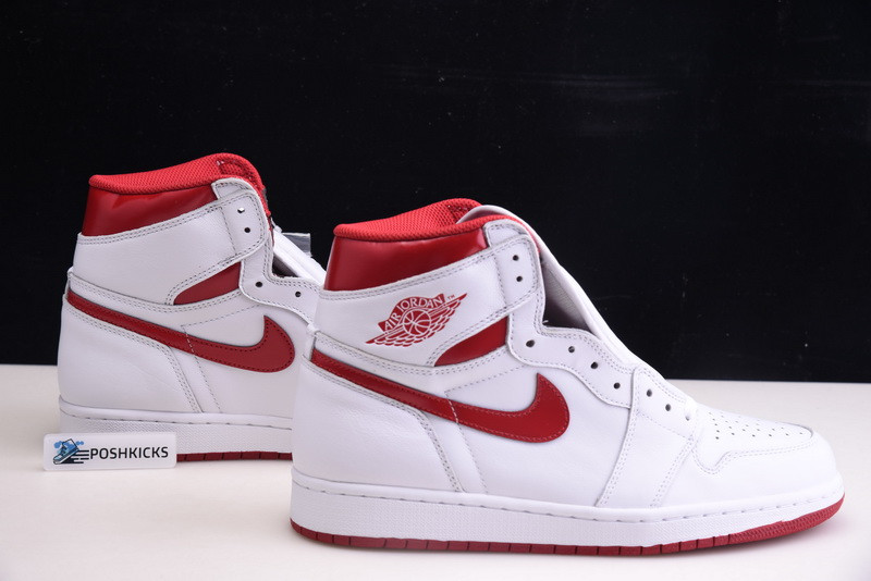 Jordan 1 Retro Metallic Red 555088-103