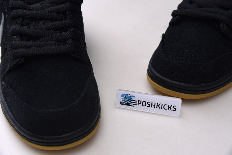 Nike SB Turns Back the Clock and Reveals a Dunk Low "Fog" Colorway BO6817-010