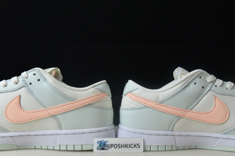 Nike Dunk Low Barely Green (W) DD1503-104