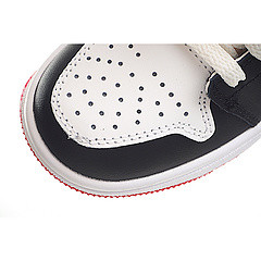 AIR JORDAN 1 KIDS SHOES