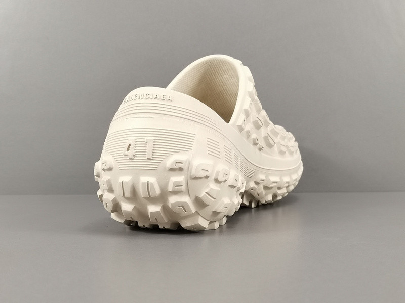 Ba*len*cia*ga bouncer clog