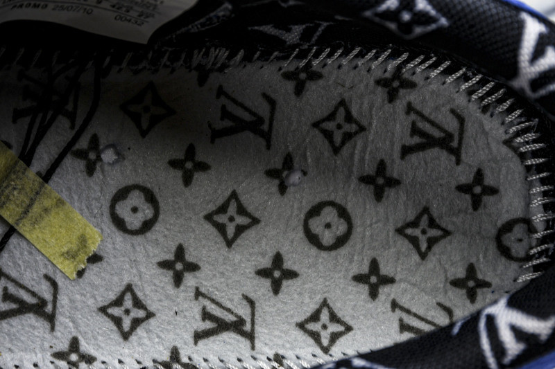 LV x Air Jordan 1 Low DZ2507 00