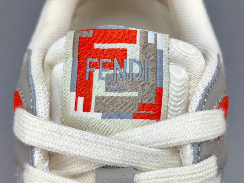 FENDI SNEAKERS