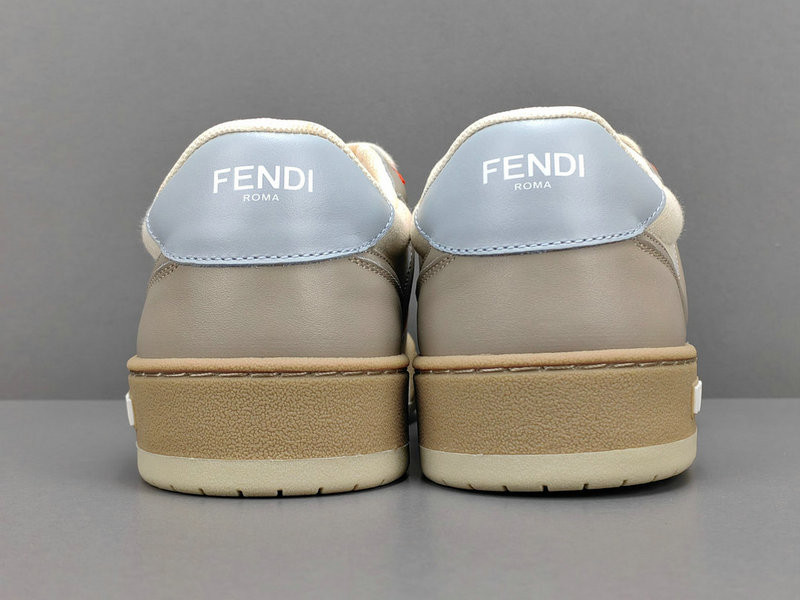 FENDI SNEAKERS