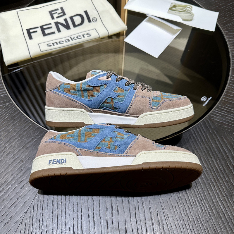 FENDI SNEAKERS