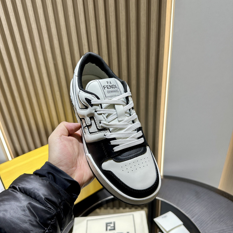 FENDI SNEAKERS