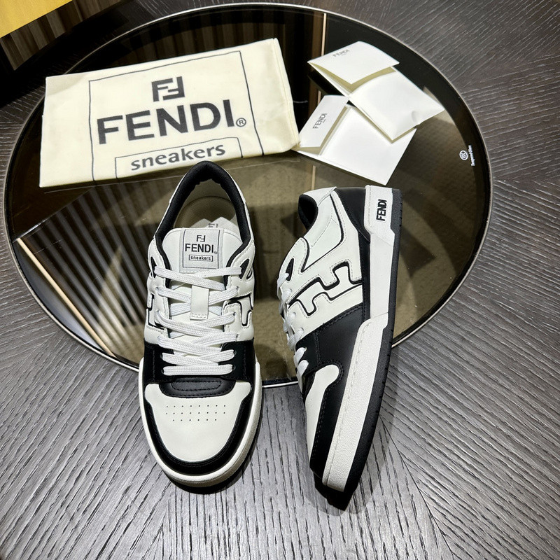FENDI SNEAKERS