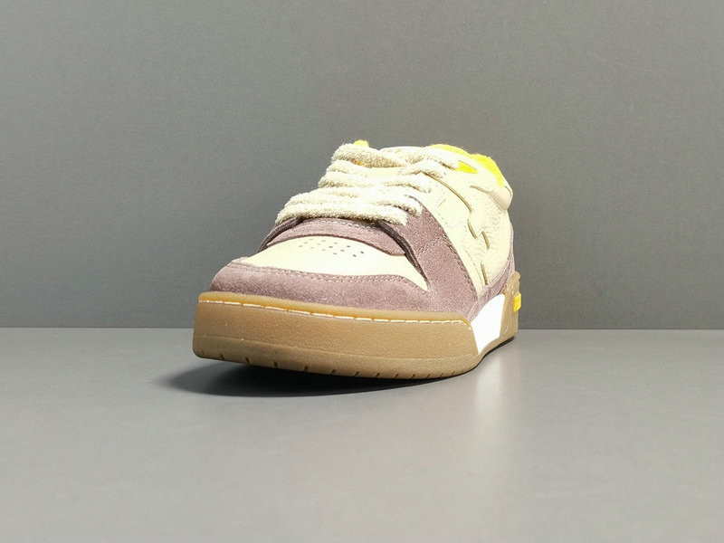 FENDI SNEAKERS