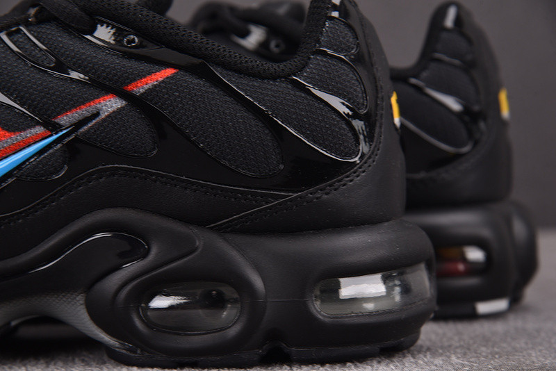 Nike Air Max Plus "Multi-Swoosh" | FJ4224-001