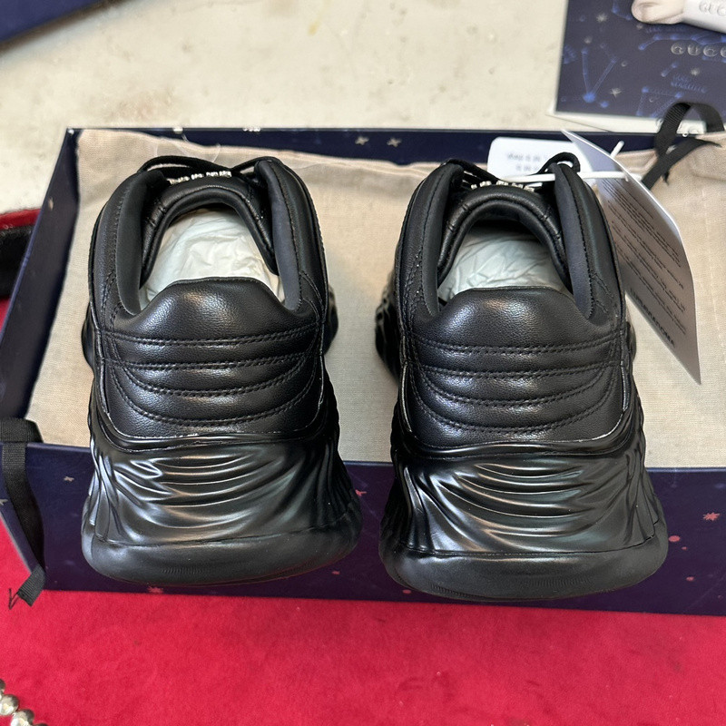 G*u*i ripple sneaker