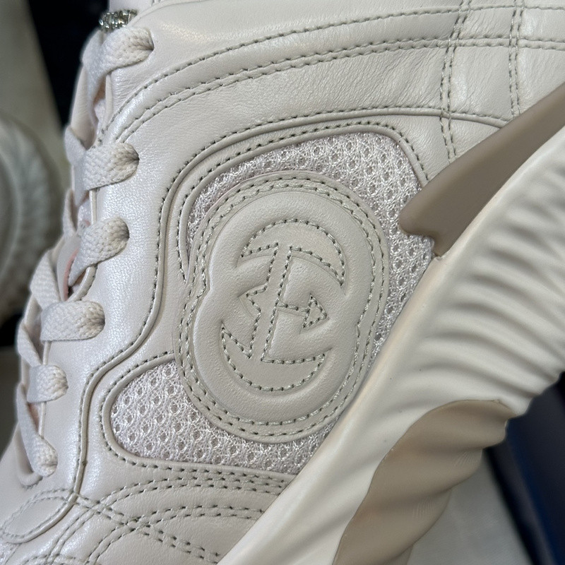 G*u*i ripple sneaker