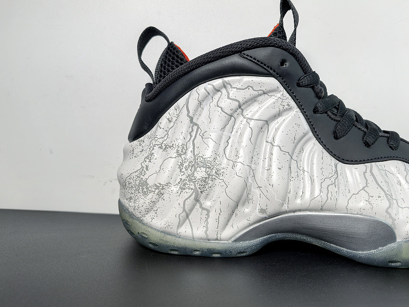 Tekken 8 Nike Foamposite One HF6367-001