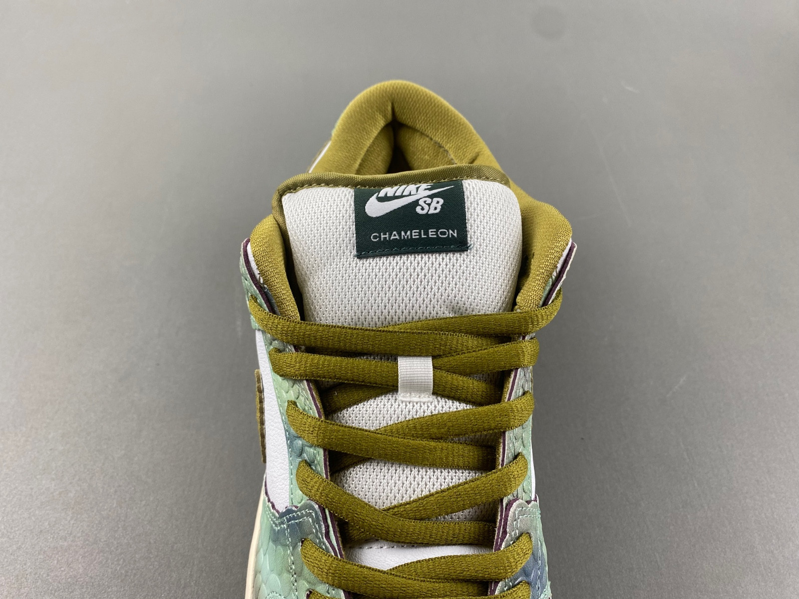 Alexis Sablone x Nike SB Dunk Low HJ3386-300