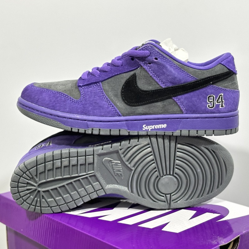 Suprem* x Nike SB Dunk Low OG QS "Ink" HQ8487-500