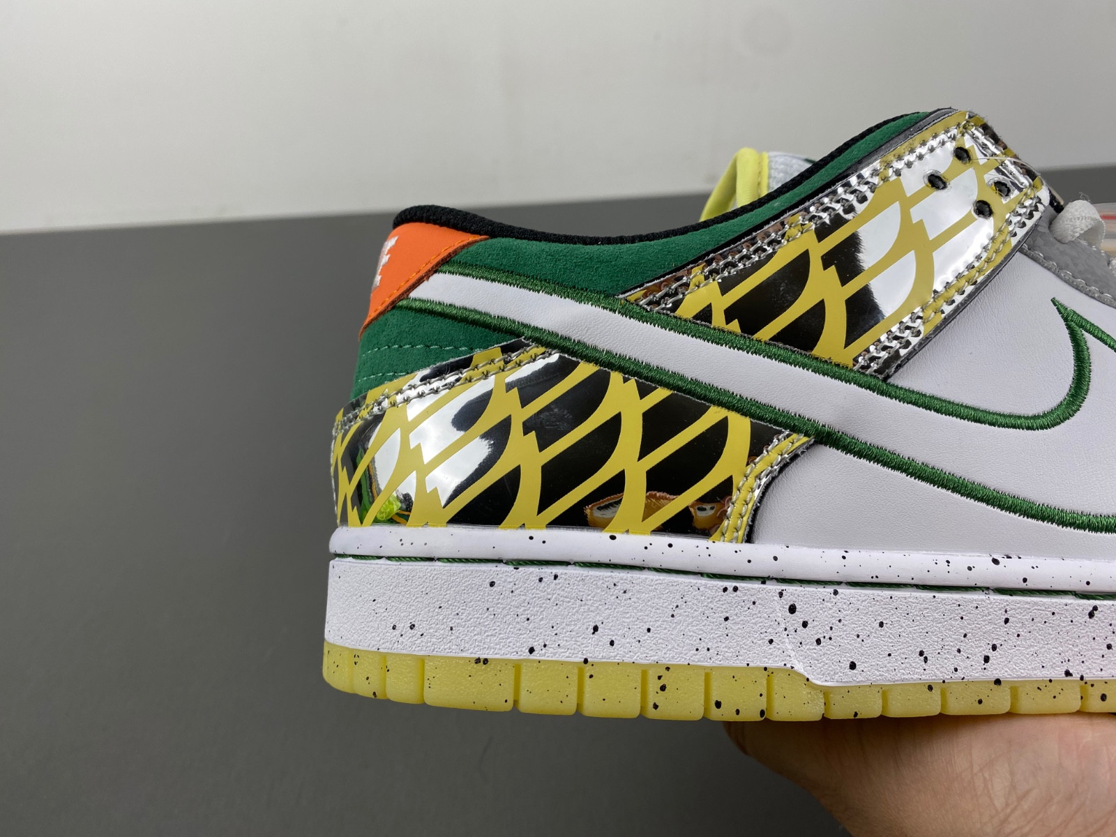 Nike Dunk Low "What The Ducks Away" HV1454-100