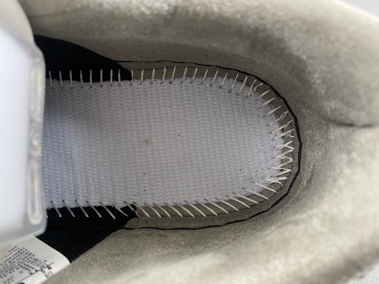 Division Street x Nike Dunk Low Oregon Black HV1470-001