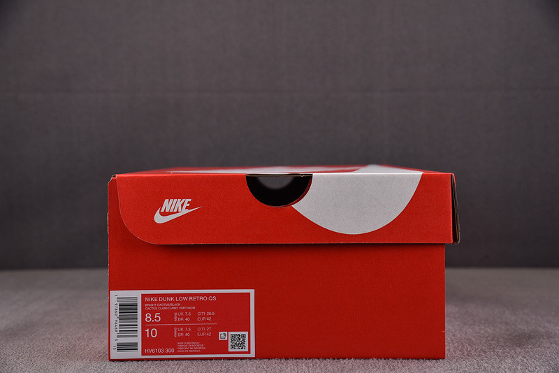 Nike Dunk Low "Halloween Skull" HV6103-300